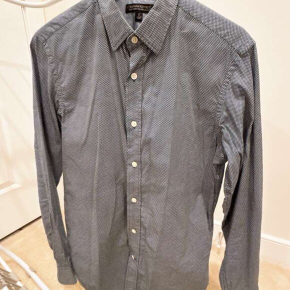Men's Shirts (Banana Republic) - Picture 2 of 4